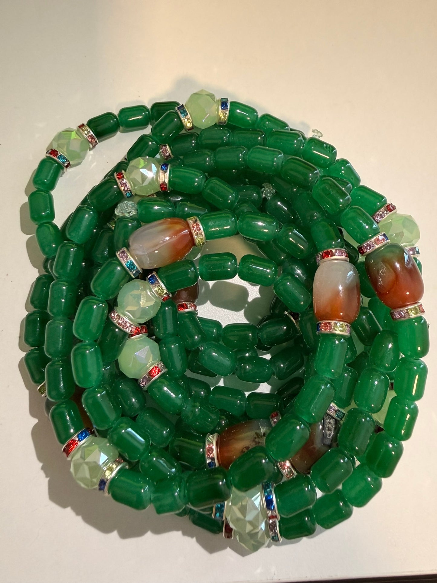 Bayas Jade