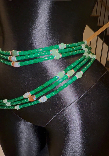 Bayas Jade